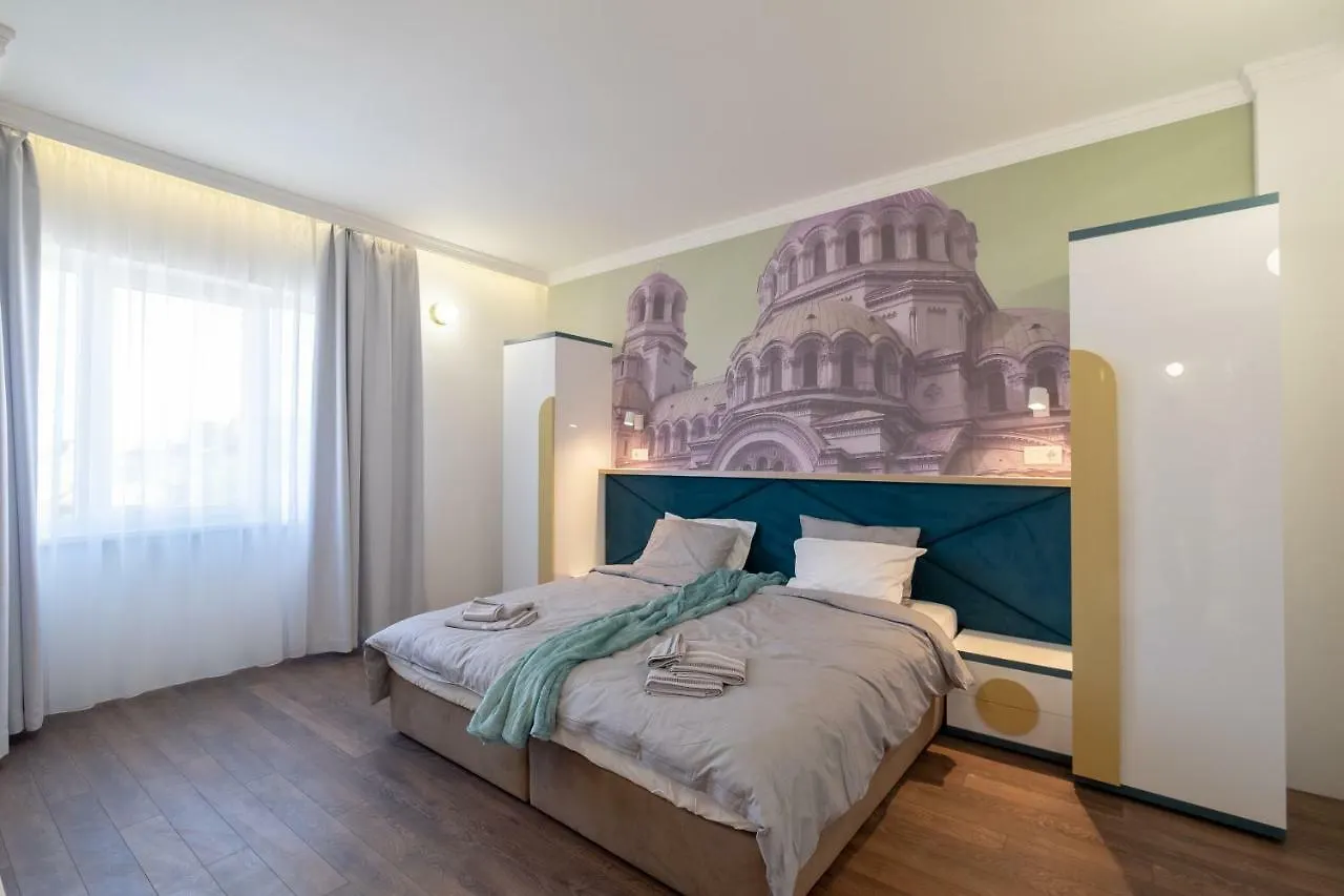 Apartment Vitosha Blvd 3-Bedroom, 2-Bathroom Lux Suite Sofia