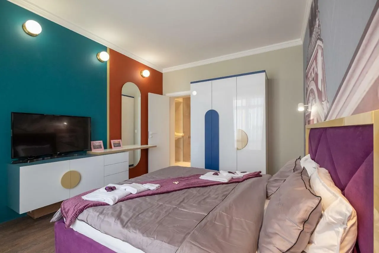 Vitosha Blvd 3-Bedroom, 2-Bathroom Lux Suite Sofia Apartment